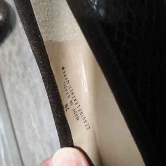 Talbots python print brown leather flats. Mint condition. Size 7B - Picture 10 of 12